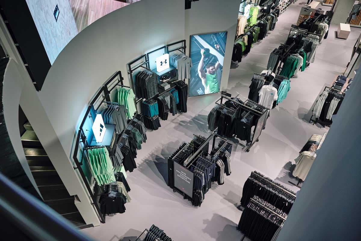 Negozio interno di Sportscheck Bieldefeld